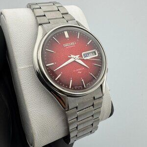 Seiko 5 Automatic 17 Jewels  - Vintage Wrist Watch - Made in Japan